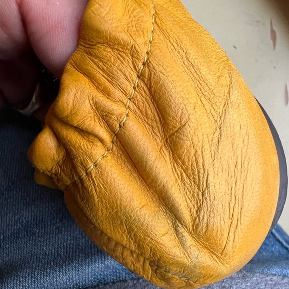 Tory Burch yellow ballet flat - Picture 5 of 6